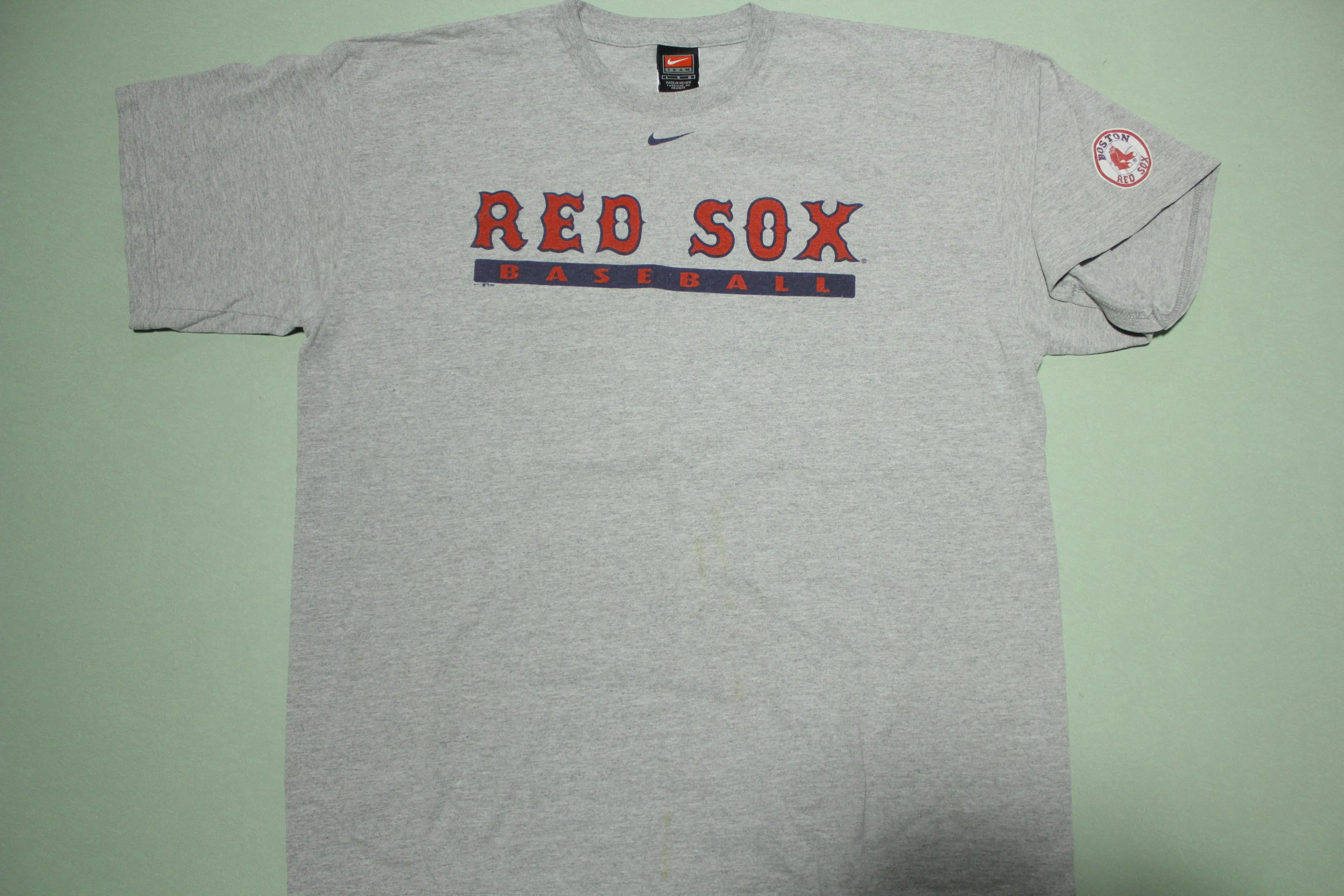 Boston Red Sox Vintage 2001 Nike Swoosh Logo Baseball T-Shirt