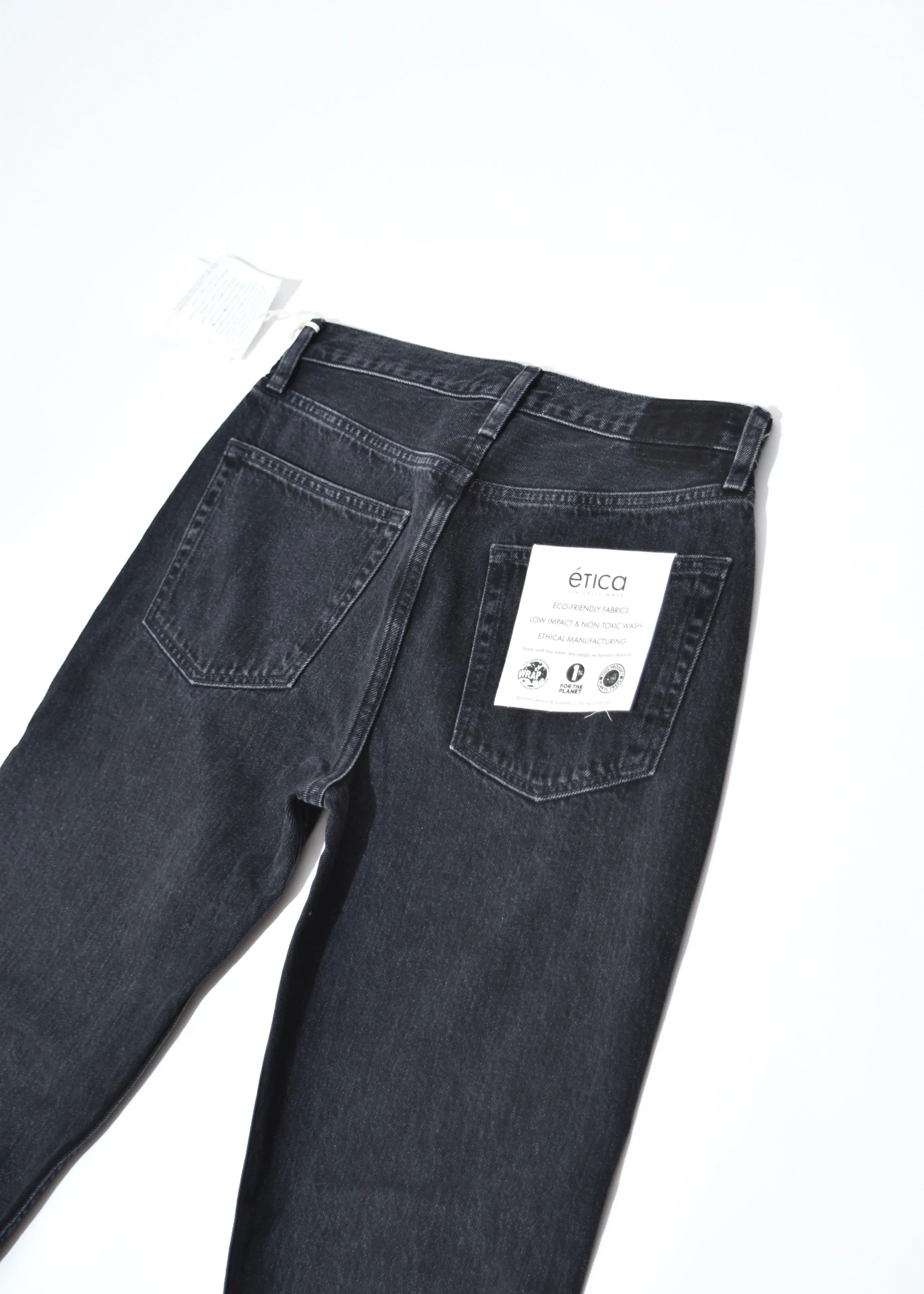 Finn Slim Straight Jeans: Black Rock