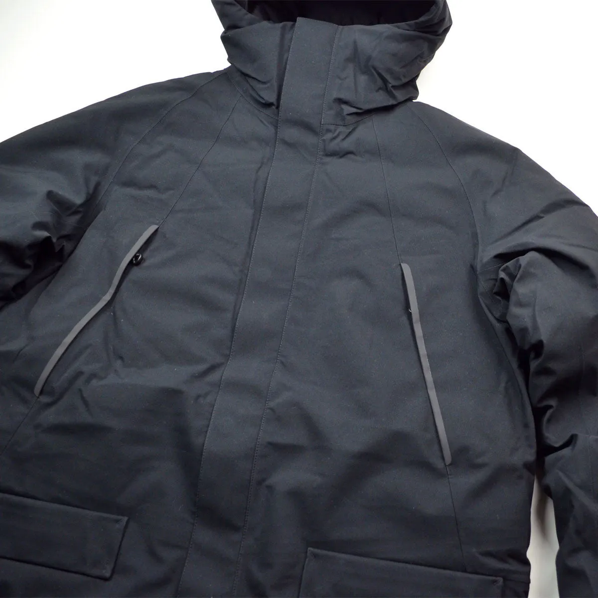 Norse Projects Rokkvi 2.0 Parka Jacket - Stylish Black Winter Coat for Men