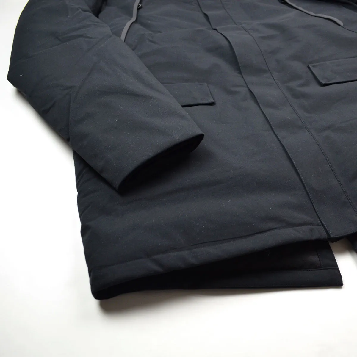 Norse Projects Rokkvi 2.0 Parka Jacket - Stylish Black Winter Coat for Men