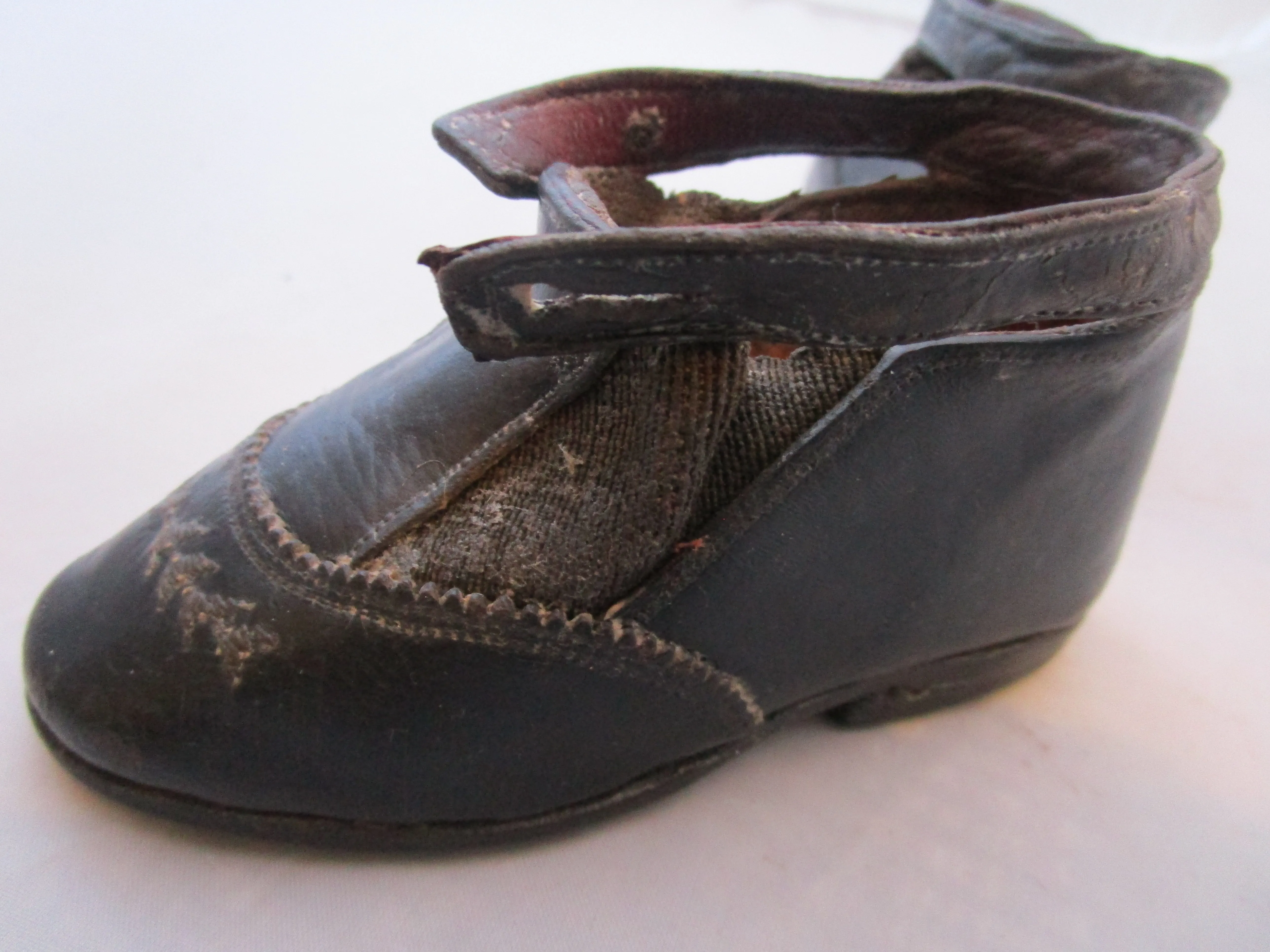 Pair Of Leather Childs Shoes Antique Victorian c1890