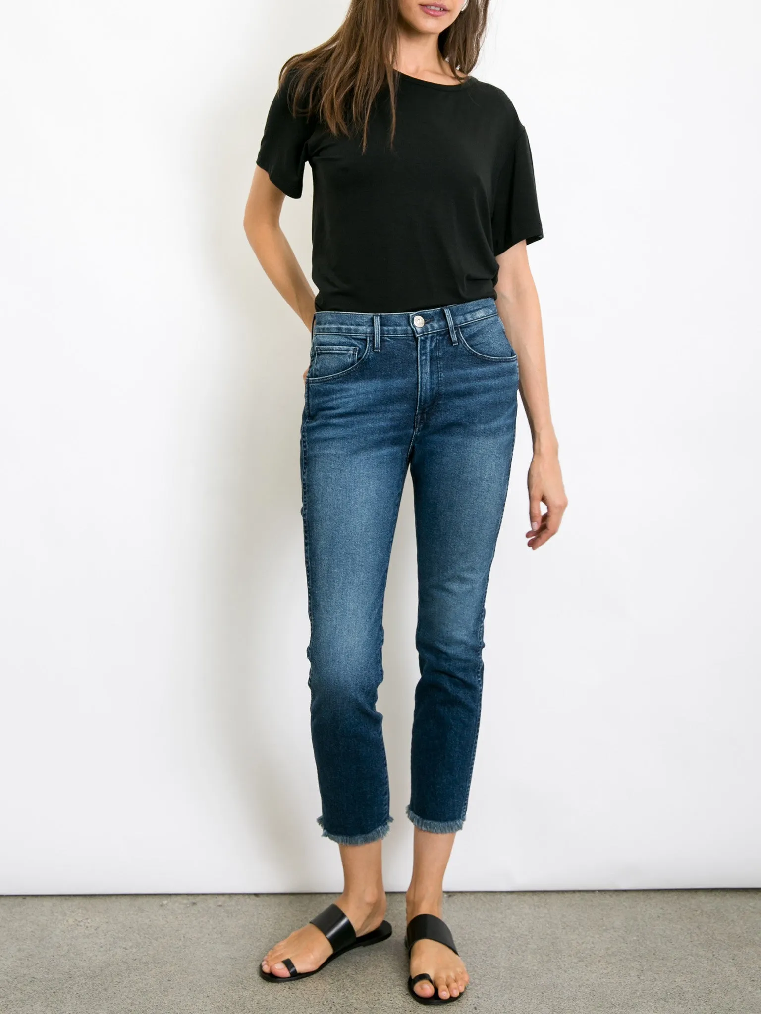 Straight Authentic Cropped Jeans - Buck