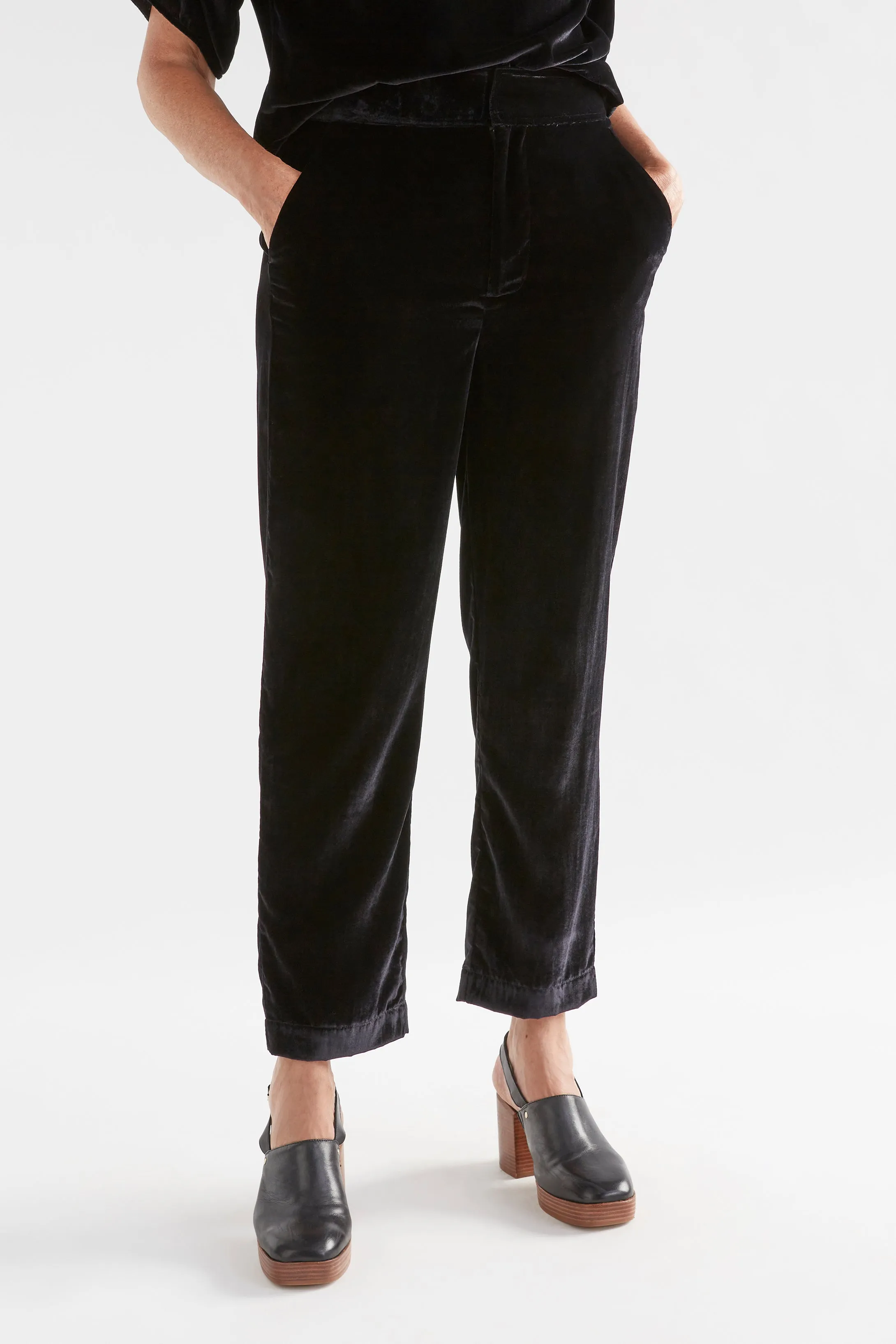 Suuri Velvet Pant