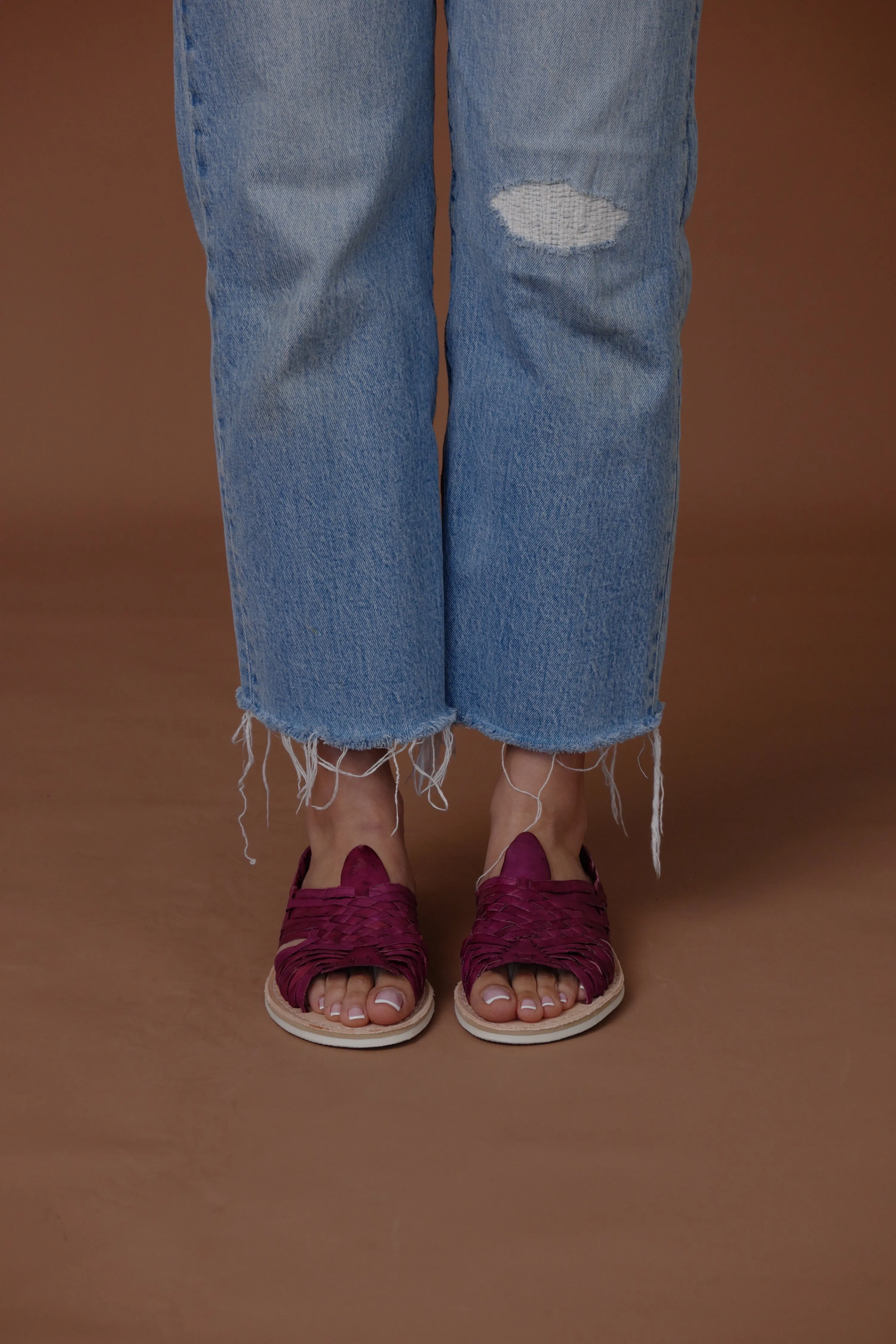 VIOLET LEATHER PACHUCO HUARACHE